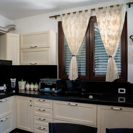 12 Apartment