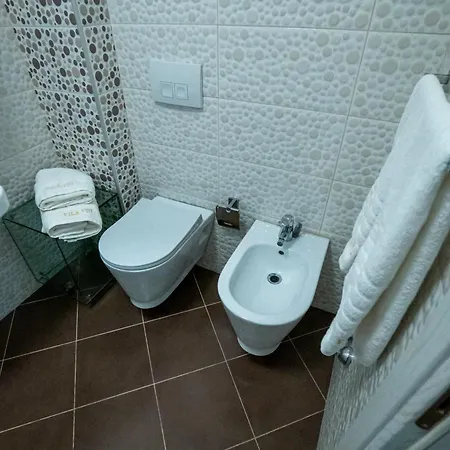 12 Apartment *